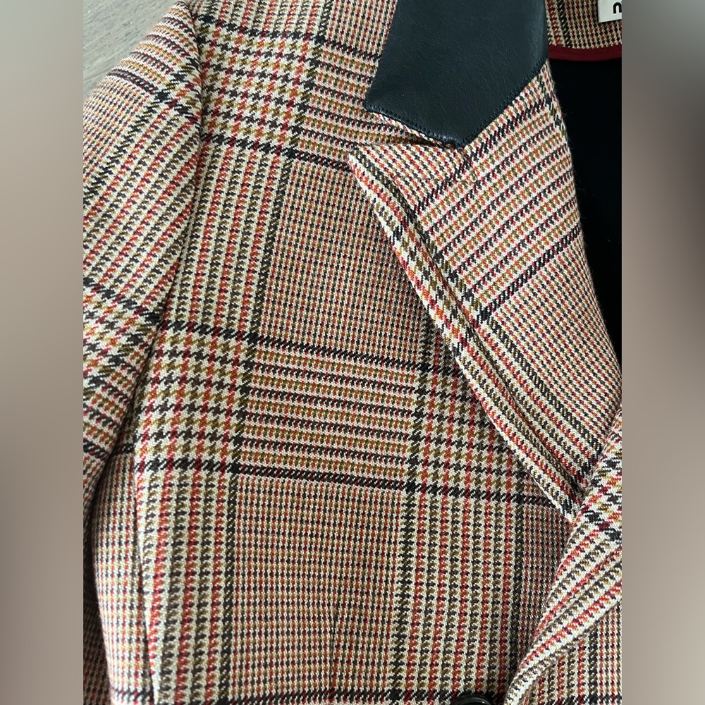MIU MIU Red Black White Houndstooth Cropped Blazer with Leather Collar - Picture 7 of 8